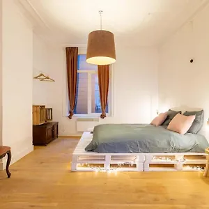 Pink Fairytale-like Appartement