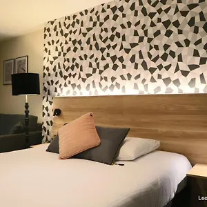 De L'univers Hotell